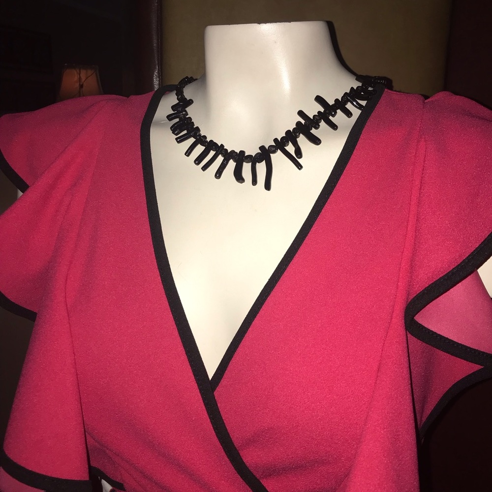 Touch me plunging neckline hot pink bodysuit - Picture 2 of 11